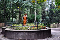 Alsdorf abseits aller Straßen, Alsdorfer Weiher und Tierpark, Foto-Nr. 35, 19.09.2009<br />Bären-Skulptur
