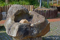Alsdorf abseits aller Straßen, Alsdorfer Weiher und Tierpark, Foto-Nr. 8, 09.09.2009<br />Stein in Stein - die Rolling Stones?