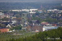 Alsdorf-Mitte, Anna-Platz, Foto-Nr. 3, 21.04.2009<br />Förderturm<br />Aufgenommen von der Bergehalde Noppenberg