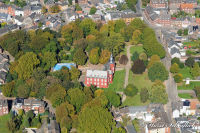 Alsdorf-Mitte, Blick auf Alsdorf-Mitte, Foto-Nr. 5, 01.10.2011<br />Alsdorfer Burg mit Burgpark