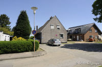 Begau, Auf der Weide, Foto-Nr. 10, 02.05.2009