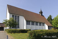 Broicher Siedlung, Blumenrather Straße, Foto-Nr. 22, 11.07.2010<br />Kath. Pfarre St. Barbara
