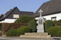 Kreuze am Wegesrand, 04. "Siedlerkreuz Zopp", Foto-Nr. 6, 29.01.2011<br />Das restaurierte Siedlerkreuz|50.86756561,6.13864838997