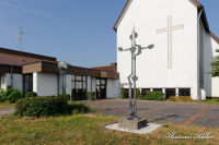 Kreuze am Wegesrand, 29. "Kirche Broicher Siedlung", Foto-Nr. 4, 11.07.2010|50.8489305597,6.18320556