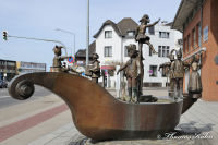 Sehenswürdigkeiten, Karnevalsbrunnen, Foto-Nr. 4, 02.04.2010|50.87439444,6.161303