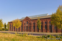 Sehenswürdigkeiten, Langhaus, Foto-Nr. 4, 24.09.2011<br />Die Vorderseite vom Langhaus / ehem. Elektrohauptwerkstatt
|50.87486111,6.14980556